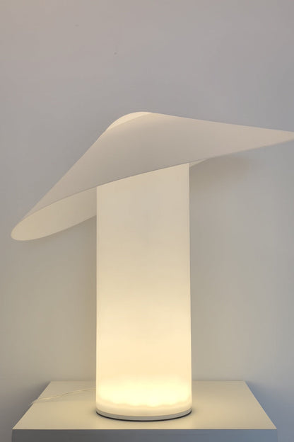 Velaire Sculptural Wing Table Lamp
