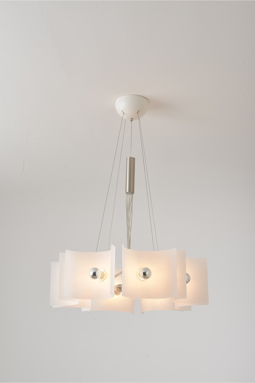 
Nivelle 8-Light Sculptural Acrylic Chandelier