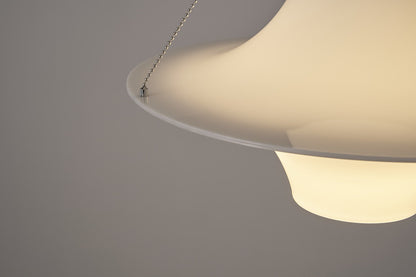 White Acrylic Saucer Pendant Light